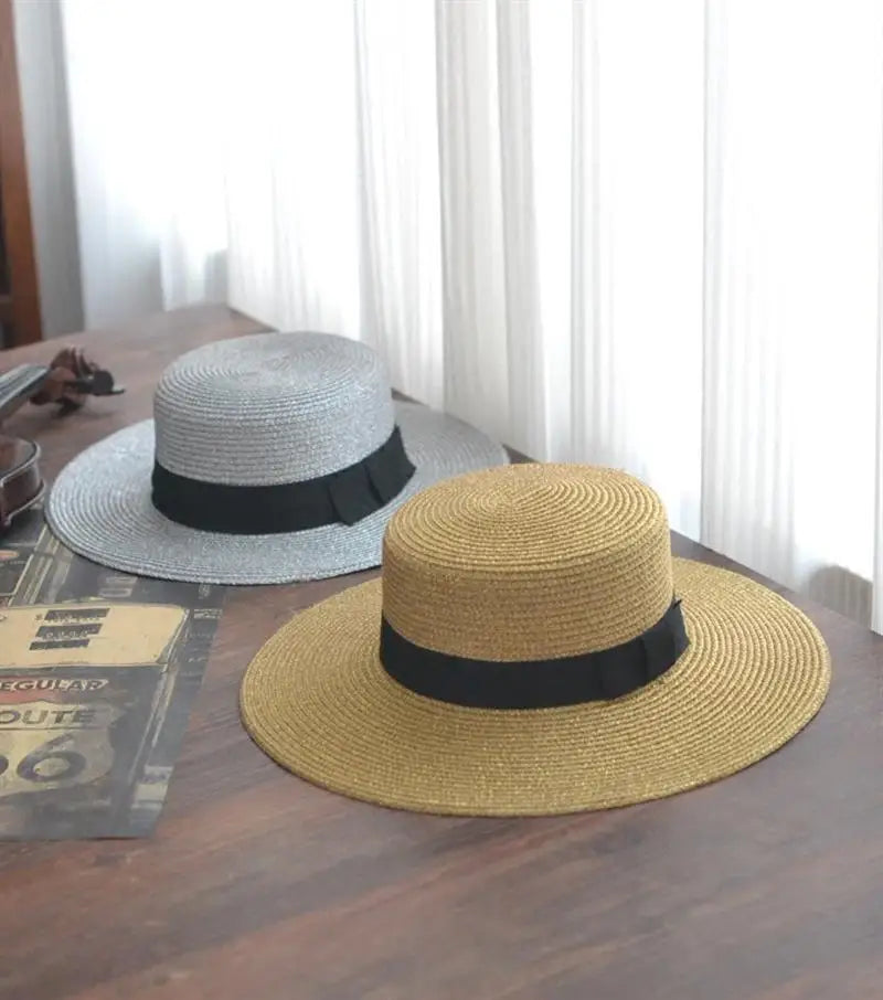 Ladies Sun Fedora Hats Small Bee Shiny Straw Hat European American Retro Gold Braided Female Sunshade Flat Sequins Hat