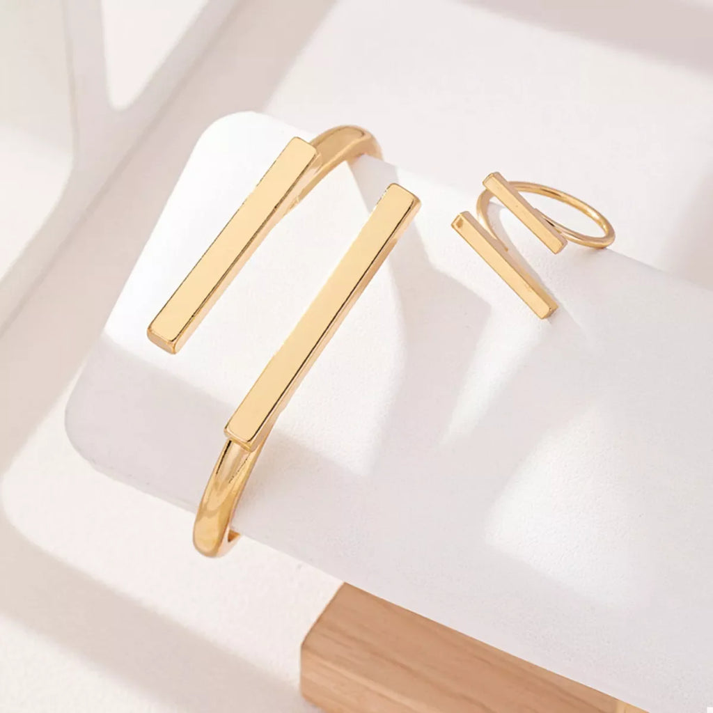 Adjustable 18K Gold-Plated Bar Bracelet and Ring Set
