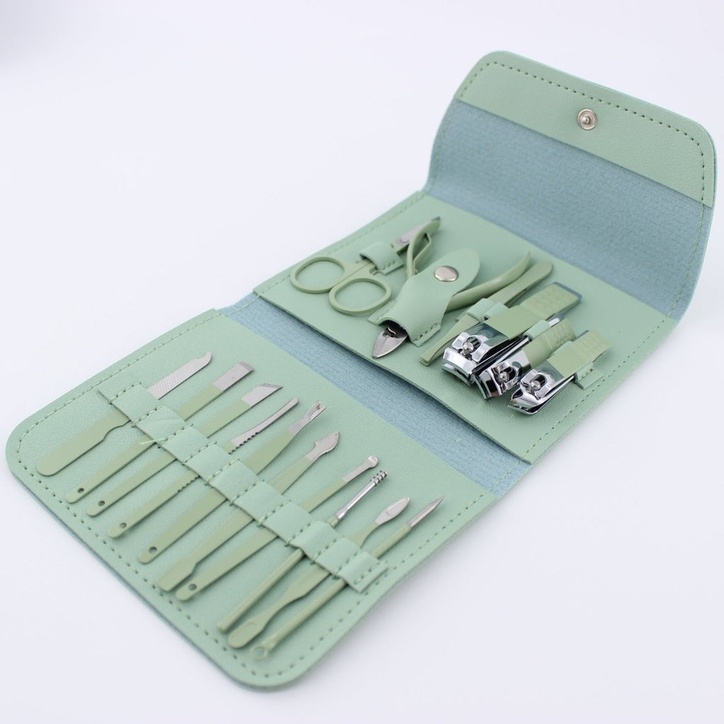 Nail Clippers Pedicure Kit – 16-Piece Grooming Set with Case