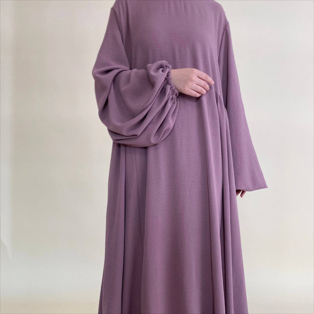 Relaxed Fit Lantern Sleeves Crepe Abaya (MA190)